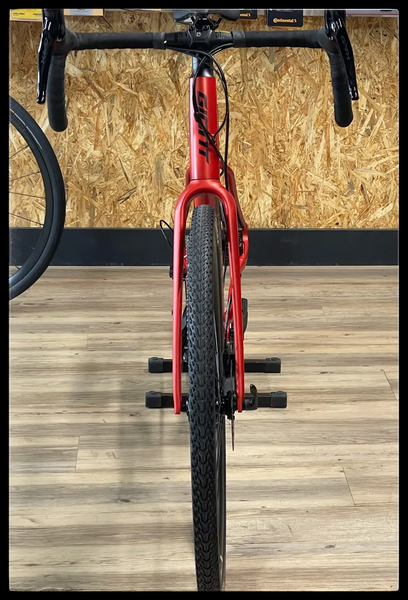 Giant Revolt 1 Large Grenadine 2022-3